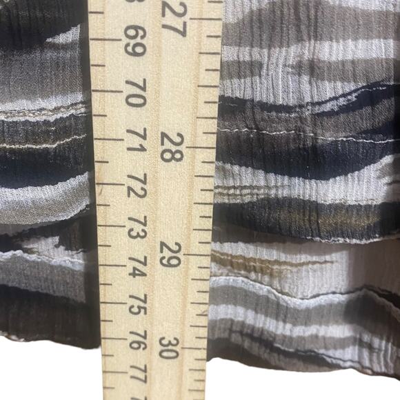 Chicos shades of brown v-neck flowy sleeves 100% silk - women's small - Picture 7 of 8